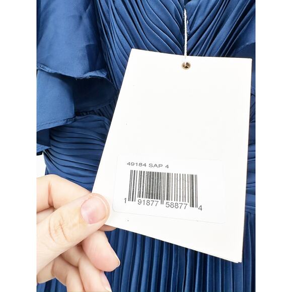 Mac Duggal 49184 Sapphire Pleated A-Line Flowing Sleeve Gown Size 4 - Picture 4 of 6